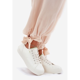 Sneaker femminili sulla piattaforma con Eco Leather Big Star RR274A295 White bianca 1