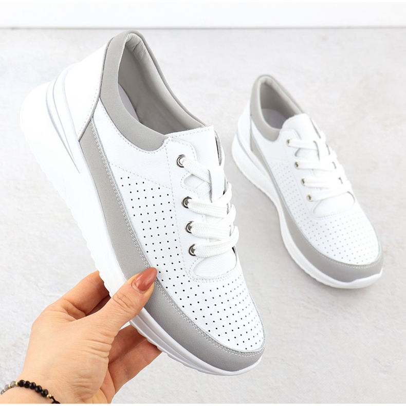 Sneaker in pelle per openwork Vinceza 41487 bianco 1
