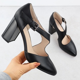 Pompe in pelle sulle scarpe pilastri con Black Vinceza 91133 Strip nero 1