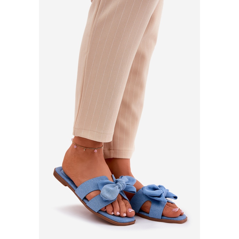 Flop da donna piatta con un fiocco blu 1
