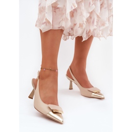 Eleganti tacchi alti con beige in pelle eco 2