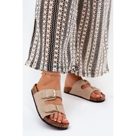 Infradito da donna su una piattaforma di sughero con morsetti dorati beige 2