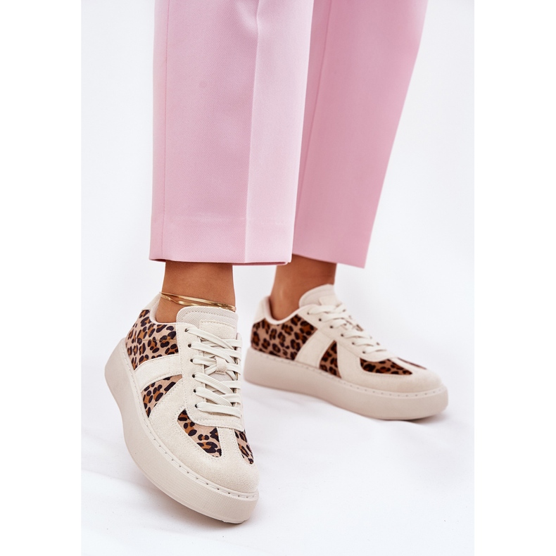 Sneaker da donna con stampa leopardata sulla piattaforma beige 2