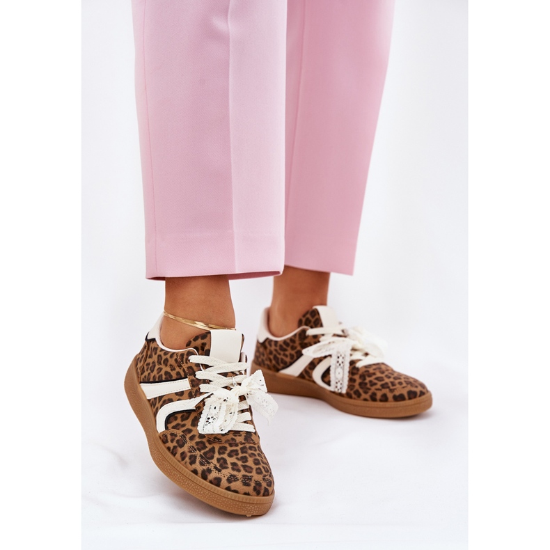 Sneaker da donna bassa con leopardo in pizzo marrone 2