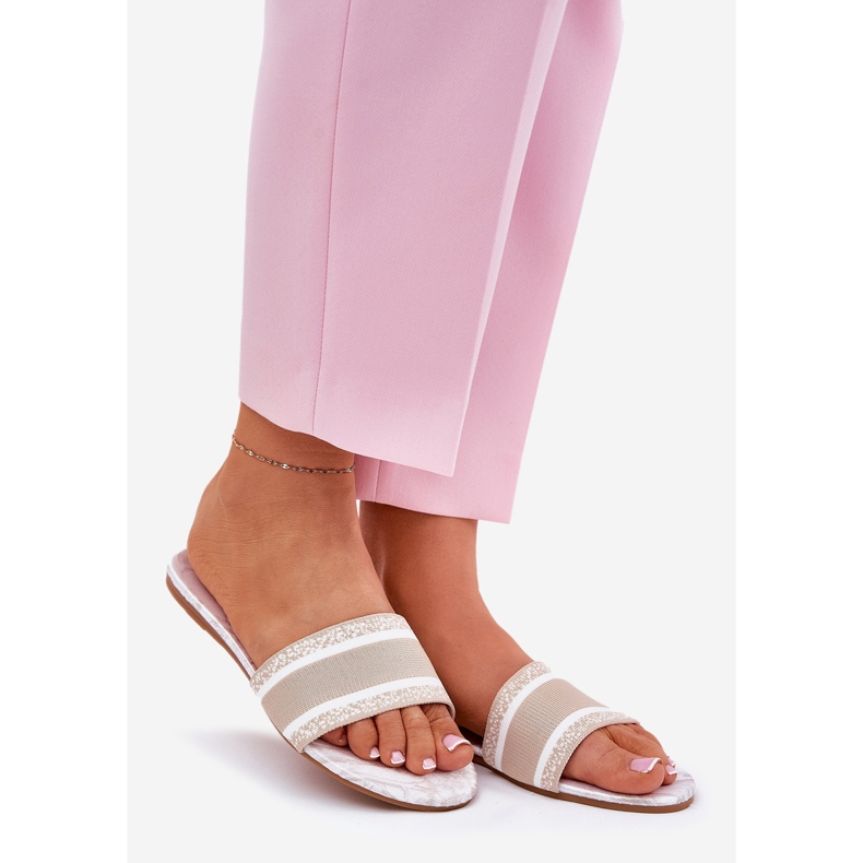 Pantofole da donna beige pattugliate 1