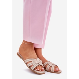 Infradito da donna piatto con le strisce schiaccianti beige 1