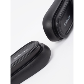 Goodin Flip Flip comodi neri sulla piattaforma nero 1