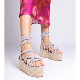 Sandali grigi espadrilles su una piattaforma alta grigio 1