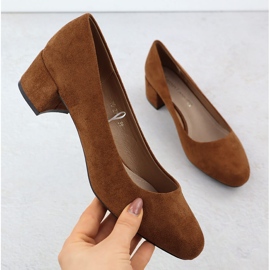 Pompe sul blocco in pelle scamosciata Camel Sergio Leone PB291 marrone 1
