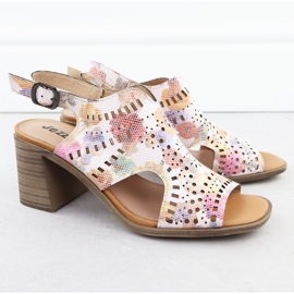 Openwork femminile sandali da donna con fiori Jezzi 24125 rosa 2