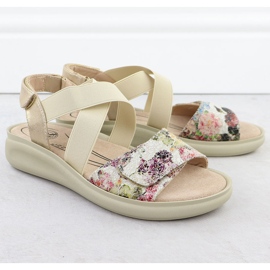 Sandali comodi delle donne per velcro beige jezzi 24142 2
