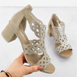 Teli alti femminili in Rieker 64773-61 sandali beige 1