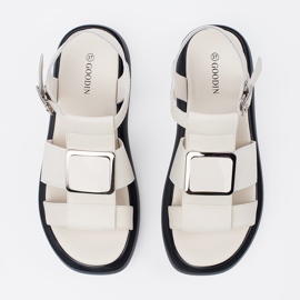 Goodin Light -beige in pelle sandali eleganti sulla piattaforma 1