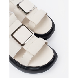 Goodin Light -beige in pelle sandali eleganti sulla piattaforma 2