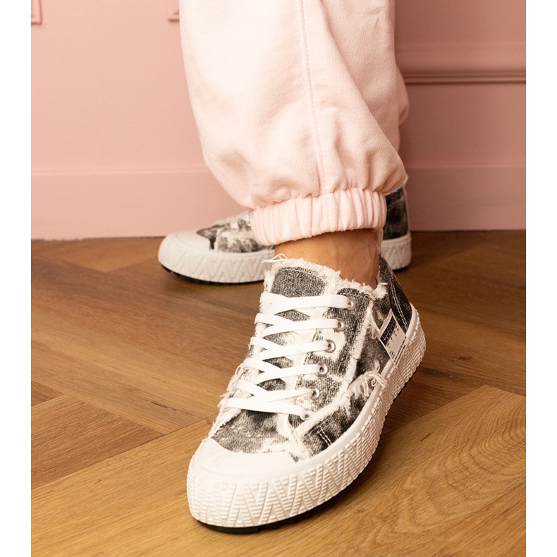 Sneaker da sneaker da donna nera Sneaker nero 2