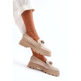 Mocassini in pelle femminile con un ornamento Laura Messi 2780 Beige leggero 5