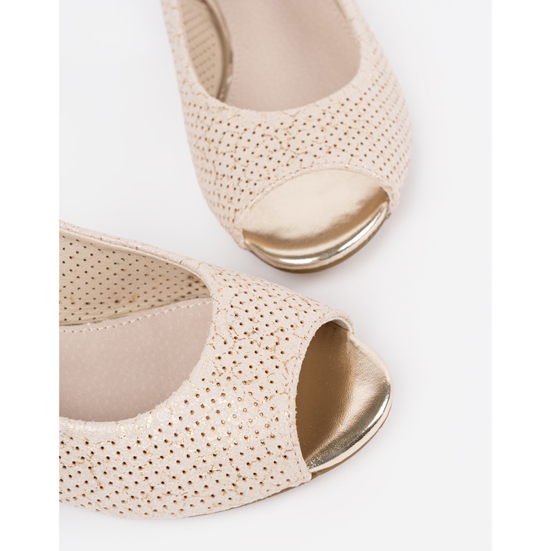 Goodin Sandali aperti a ruote basse beige 1