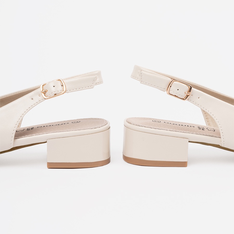 Sandali Goodin a basso livello elegante a bassa portata beige 1
