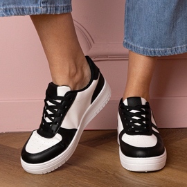 Sneaker nere sneaker decorate con glitter nero 1