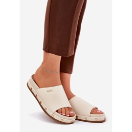 Flip di donne sulla piattaforma con Big Star RR274215 beige 1