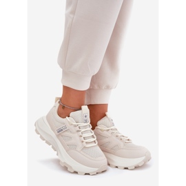 Evento Scarpe da sneaker da donna su una sosa beige densa 1