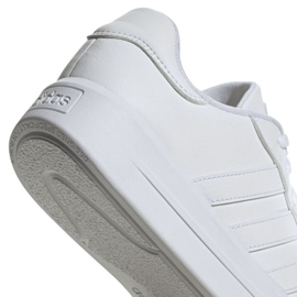 Scarpe Adidas Court Platform GV9000 bianco 4