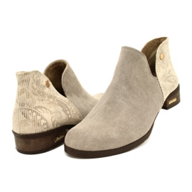 Olivier Stivali di pelle da donna beige 5