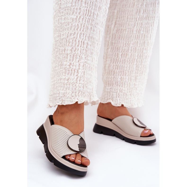 S.Barski Pantofole in pelle femminile con un ornamento di S. Barski LR51-662 beige 2