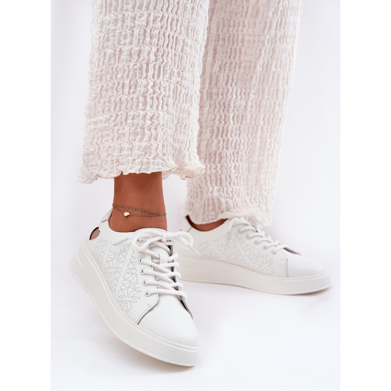 Sneaker in pelle da donna sulla piattaforma bianca Vinceza 88018 bianco 2
