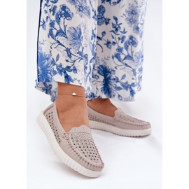 Vinceza Mocassini in pelle femminile con un modello di lavoro aperto Vincez 88028 beige 2