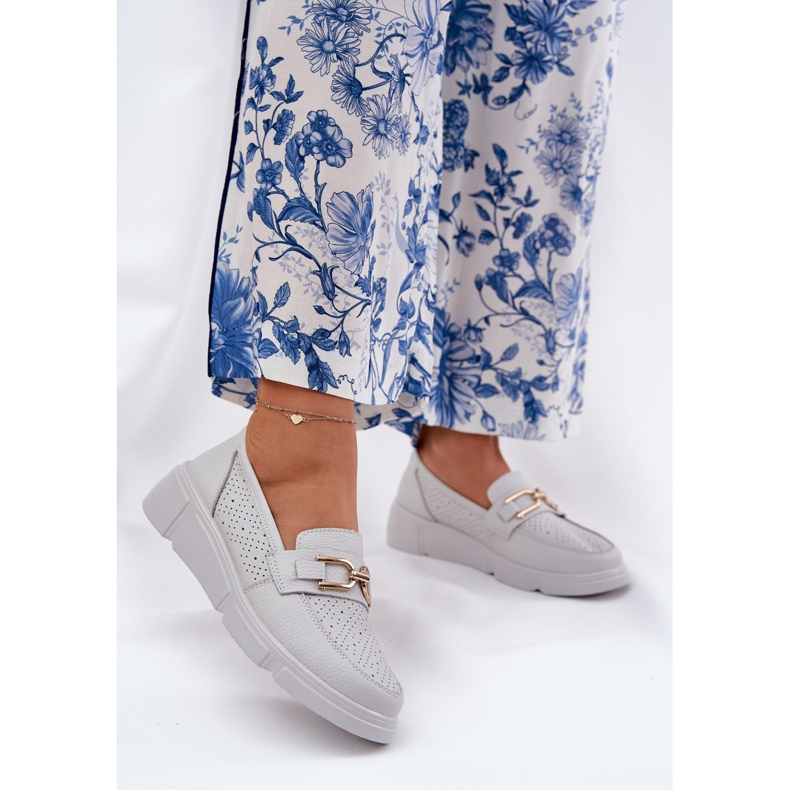 Vinceza Mocassini in pelle da donna con dettaglio dorato Vincez 88007 Grigio chiaro bianco 2