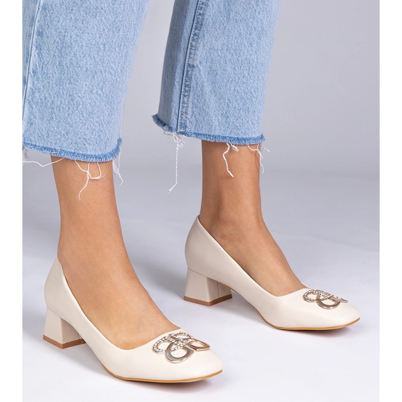 Pompe a ruote basse beige con zirconi 1