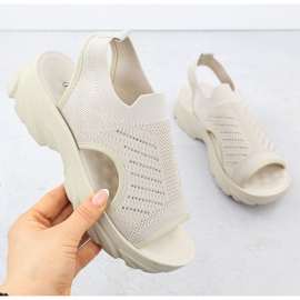 Sandali da donna costruiti -in beige potocki to90302 1