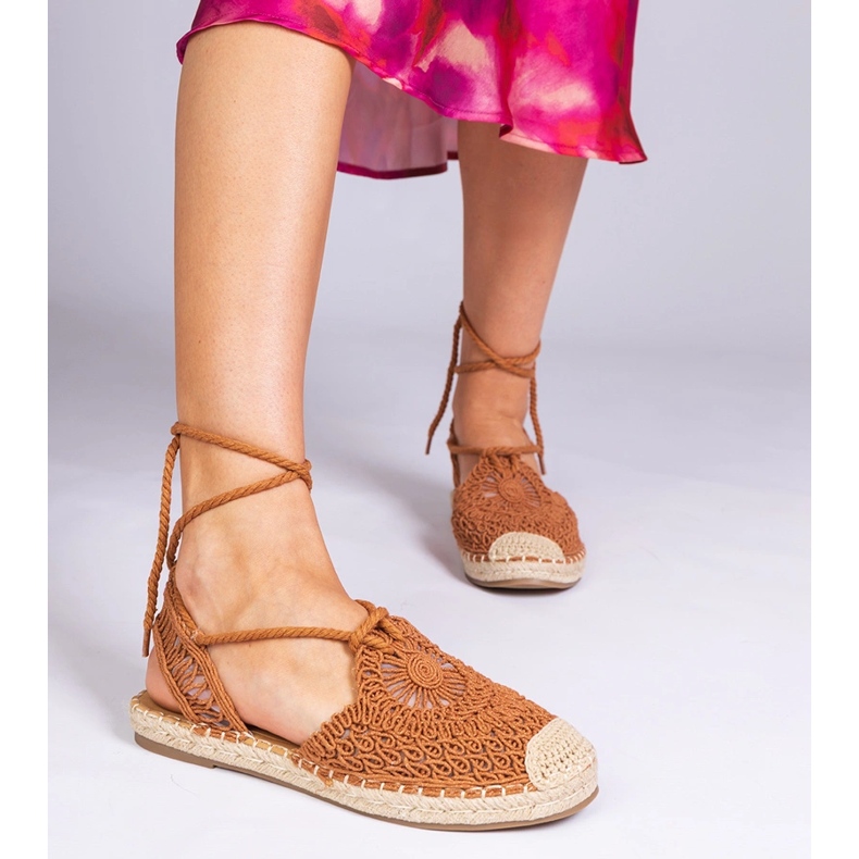 Sandali marroni espadrille a ruote piatte marrone 1