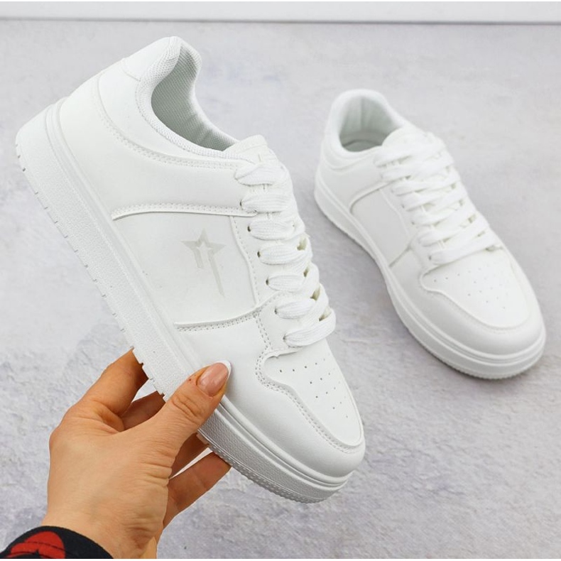 Scarpe sportive da donna Big Star RR274A241 White bianco 1
