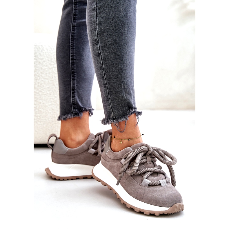 Sneakers da Donna in Camoscio Con Allacciatura Spessa Artiker 54C1465 Grigio 3