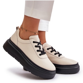 Scarpe sportive da donna sulla piattaforma in pelle naturale beige 41470 Vinceza 4
