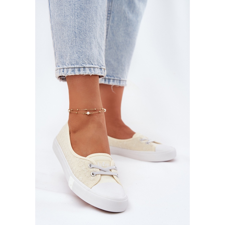 Sneaker Sneaker femminili con ricamo Lee Cooper LCW-25-31-3445L beige 2
