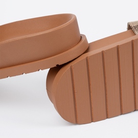 Seastar Flip -flip marrone con decorazione 1