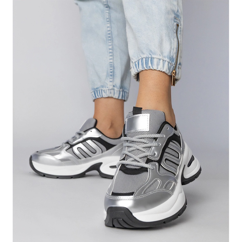 SILVER SPORTS SNEAKER SU UN SOLE ENORME argento 2