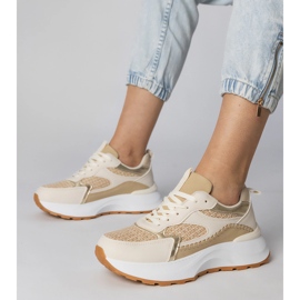 Sneaker sportive beige con un inserto intrecciato 1