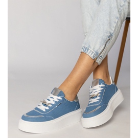 Sneaker in denim decorate con glitter e zirconi blu 1