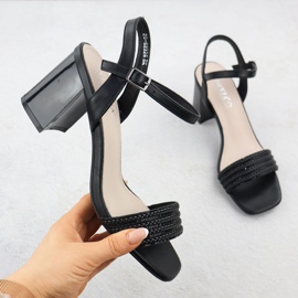 Sandali femminili sul Black Vinceza 62228 Post nero 1
