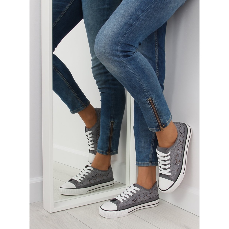 Sneakers da donna in pizzo grigio NB89P grigio 2