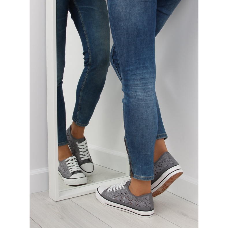 Sneakers da donna in pizzo grigio NB89P grigio 1