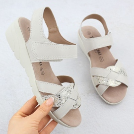 Sandali in pelle femminile per beige T.Sokolski L25-631 1