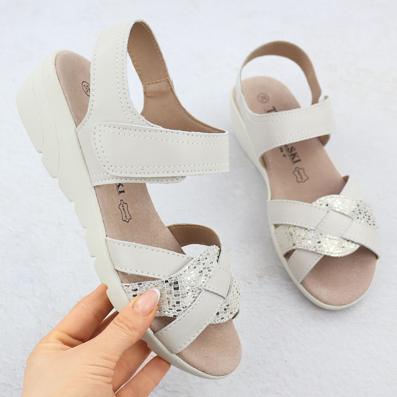 Sandali in pelle femminile per beige T.Sokolski L25-631 1