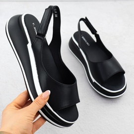 Sandali in pelle da donna con spicchi neri T.Sokolski L25-247 nero 1
