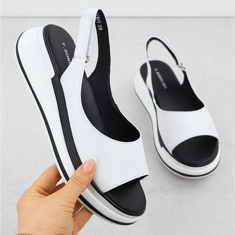 Sandali in pelle da donna per zeppe bianche T.Sokolski L25-247 bianco 1