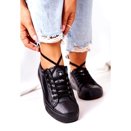 NEWS Sneaker nere di eco-chiare femminile nero 1